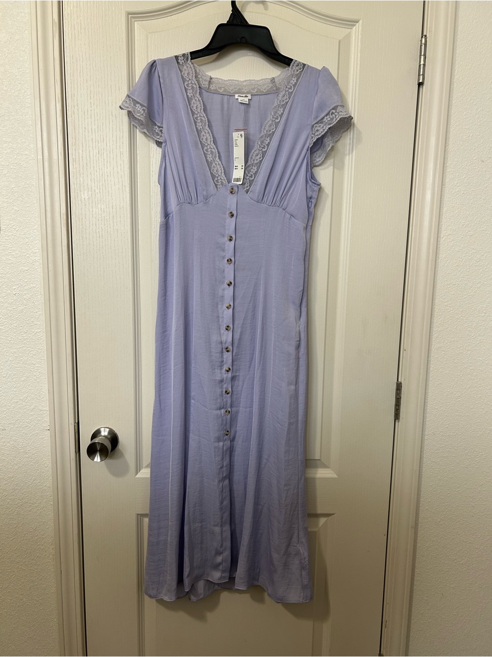 Kimchi Blue Lavender Lace-Trim Maxi Dress
